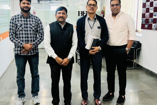 Col. Pankaj Kumar Sinha, Secretary of FDDI, along with his team, visited Walkaroo International and BFDS, Footwear Cluster, Bahadurgarh. The purpose of the visit was to discuss and explore initiatives for non-leather training and the development of non-leather industries. During the visit, Sh. Abhay Jain Ji also deliberated on the topics of non-leather training, knitting, and testing, highlighting critical aspects for industry growth.