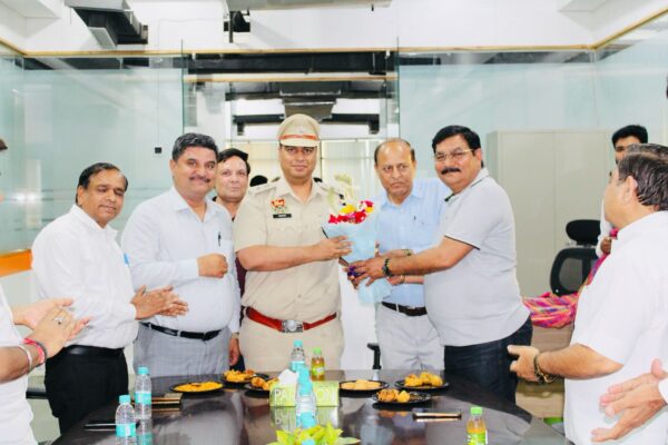 आज हमें श्री दीपक सहारण जी, IPS, DCP (Headquarters ) and DCP (Crime) झज्जर का तहेदिलसे से स्वागत करने का अवसर प्राप्त हुआ, जिसकी हमें बेहद खुशी है।